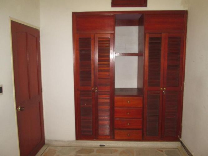 Casa de 5 alcobas en venta en San Fernando Viejo, Cali, 260 m² · foto 7 de 17
