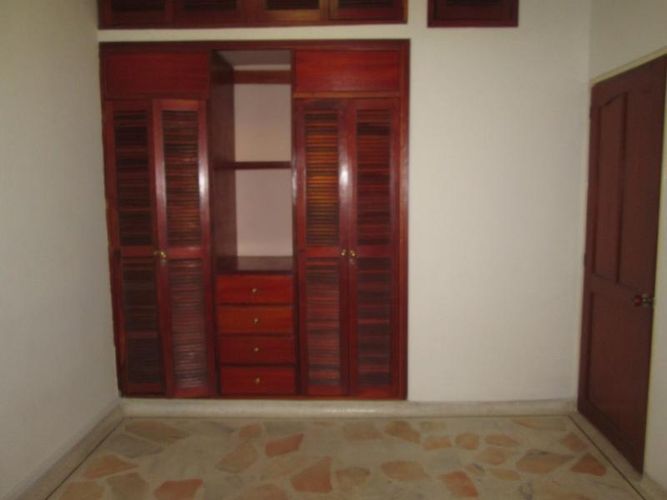 Casa de 5 alcobas en venta en San Fernando Viejo, Cali, 260 m² · foto 8 de 17