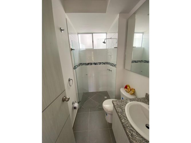 Apartamento de 3 alcobas en venta en Miraflores, Girardot, 84 m² · foto 11 de 21