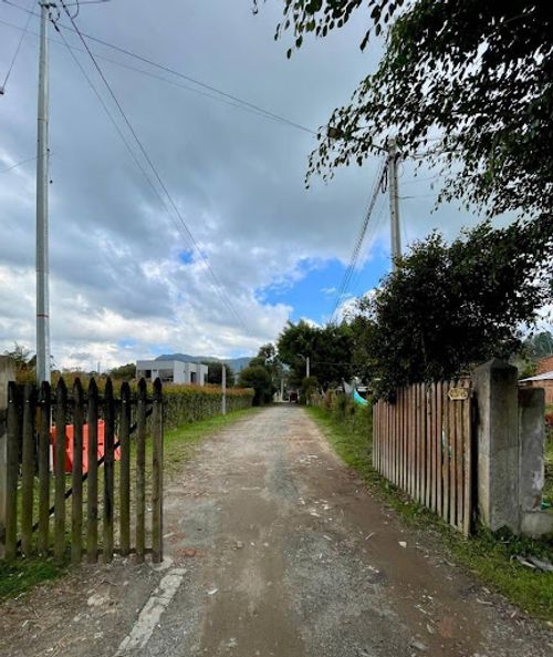 Casa de 3 alcobas en venta en El Tambo, La Ceja, 210 m² · foto 13 de 16
