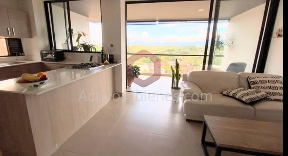 Apartamento de 3 alcobas en venta en Ub. Riogrande, Rionegro, 95 m² · foto 3 de 18