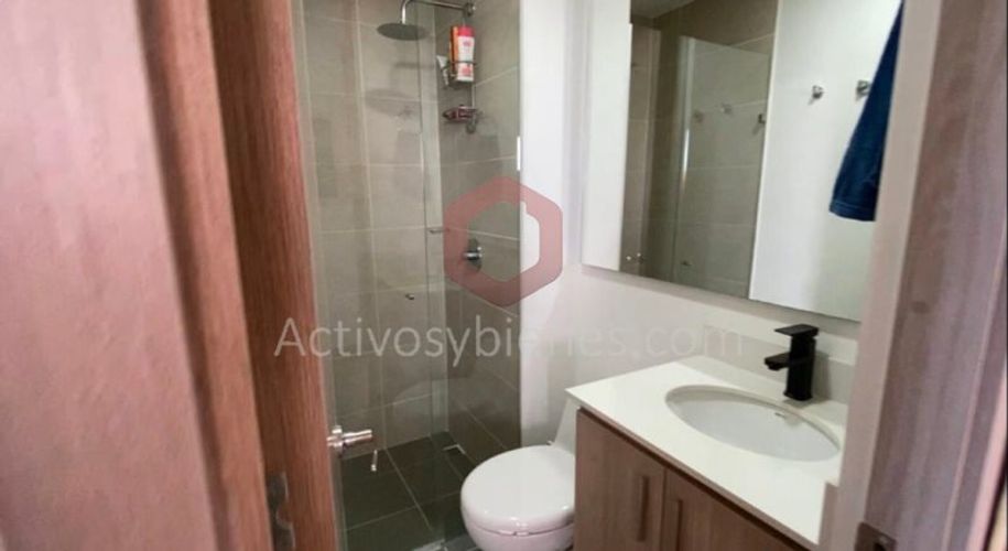 Apartamento de 3 alcobas en venta en Ub. Riogrande, Rionegro, 95 m² · foto 9 de 18