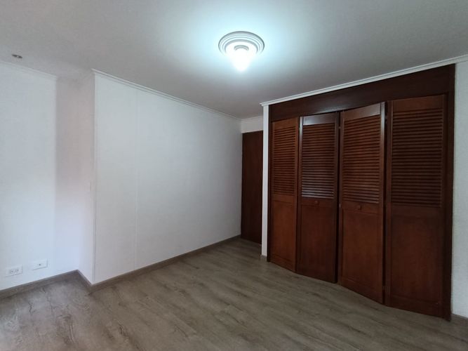 Apartamento de 3 alcobas en arriendo en El Poblado, Medellín, 166 m² · foto 4 de 20