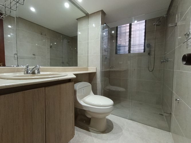 Apartamento de 3 alcobas en arriendo en El Poblado, Medellín, 166 m² · foto 6 de 20