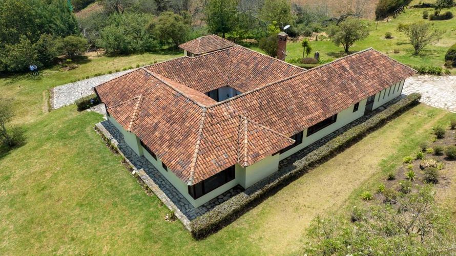 Finca en venta en El Rodeo, La Calera, 360 m² · foto 8 de 24