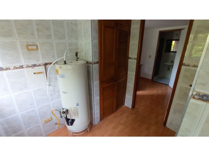 Apartamento de 3 alcobas en venta en El Poblado, Medellín, 150 m² · foto 12 de 12