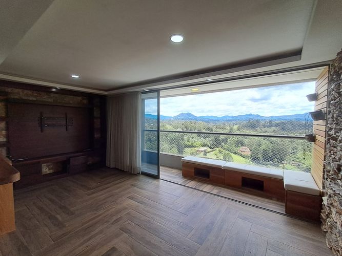 Apartamento de 2 alcobas en arriendo en Rionegro, 66 m² · foto 2 de 16