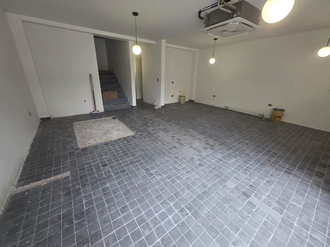 Bodega en arriendo en Campo Amor, Medellín, 700 m² · foto 5 de 8