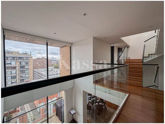 Apartamento en venta en El Virrey, Bogotá, 187 m² · foto 5 de 14