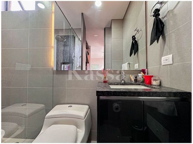 Apartamento en venta en El Virrey, Bogotá, 187 m² · foto 9 de 14