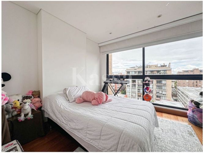 Apartamento en venta en El Virrey, Bogotá, 187 m² · foto 12 de 14