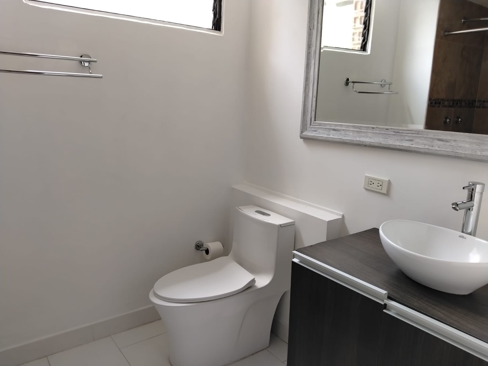 Apartamento en arriendo en El Poblado, Medellín · foto 16 de 18
