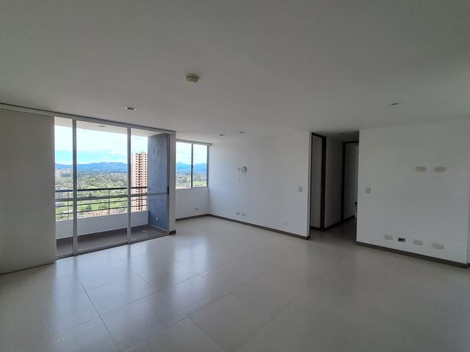 Apartamento de 2 alcobas en arriendo en Los Colegios, Rionegro, 78 m² · foto 3 de 11