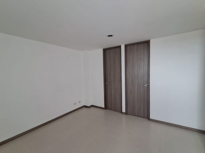 Apartamento de 2 alcobas en arriendo en Los Colegios, Rionegro, 78 m² · foto 8 de 11
