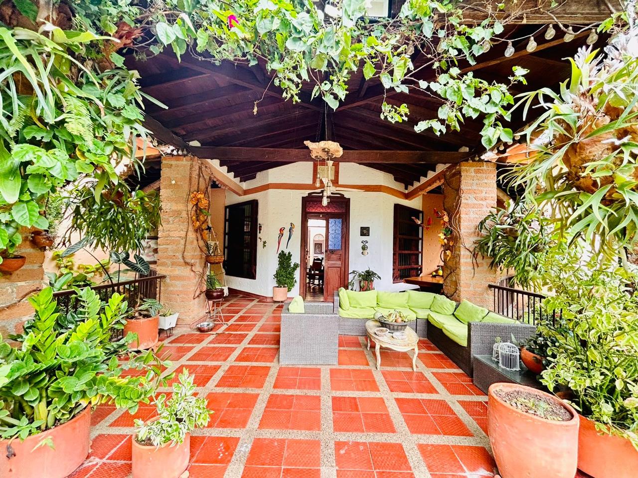 3BR House in Kilometro 2 (361 m²) - 2
