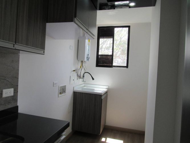 Apartamento de 3 alcobas en venta en Ciudad Jardin Sur, Bogotá, 70 m² · foto 9 de 24