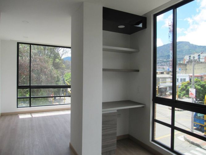 Apartamento de 3 alcobas en venta en Ciudad Jardin Sur, Bogotá, 70 m² · foto 12 de 24