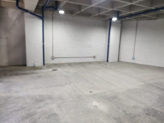 Bodega en arriendo en Trinidad, Medellín, 90 m² · foto 10 de 12