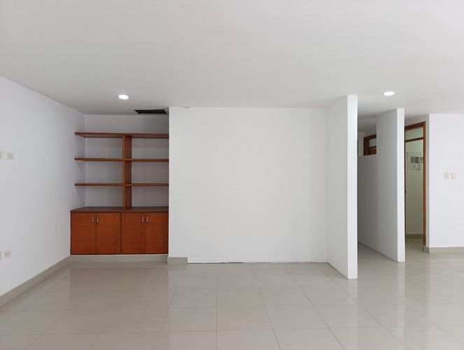 Oficina en arriendo en Centro, Montería, 349 m² · foto 3 de 12