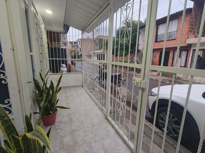 Casa de 3 alcobas en venta en Rincón De Zaragoza, Jamundí, 55 m² · foto 4 de 22