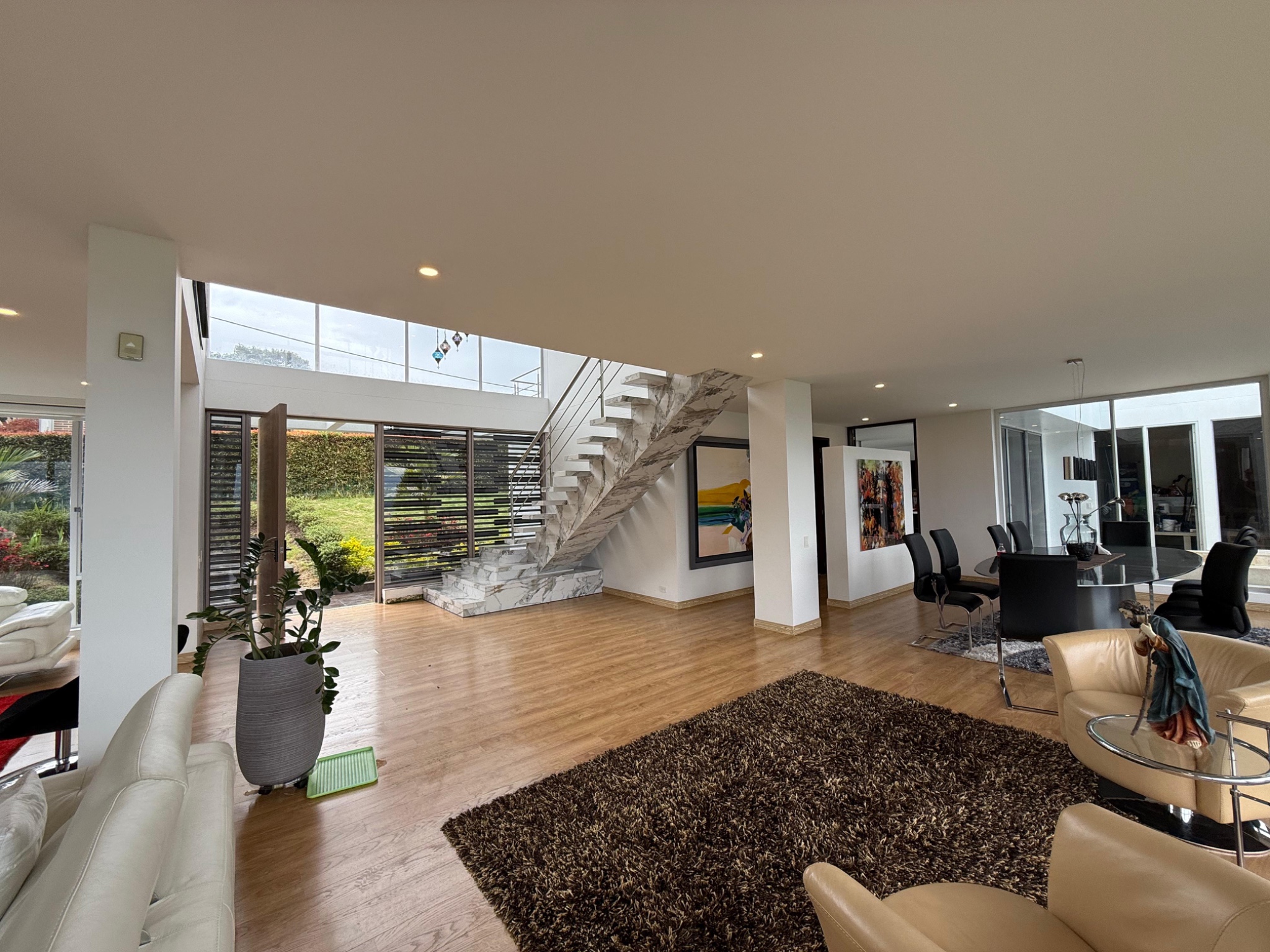 House for rent in Yerbabuena, Chía