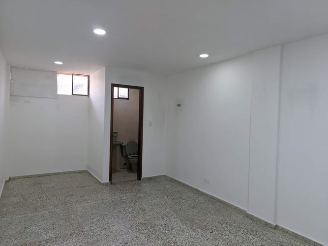 Oficina en arriendo en Centro, Montería, 21 m² · foto 7 de 12