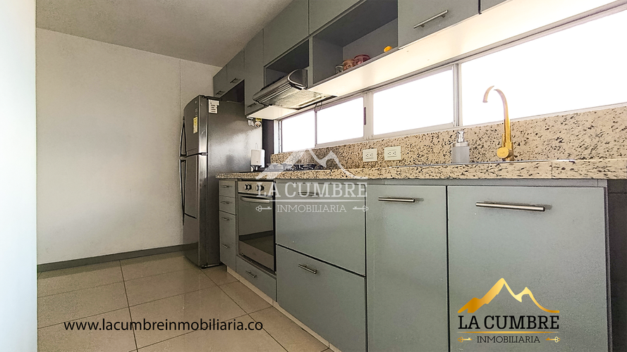 Apartamento de 3 alcobas en arriendo en Los Balsos, Medellín, 116 m² · foto 9 de 19