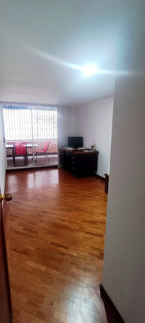 Apartamento de 2 alcobas en arriendo en Urbanización Las Cumbres, Medellín, 118 m² · foto 14 de 15