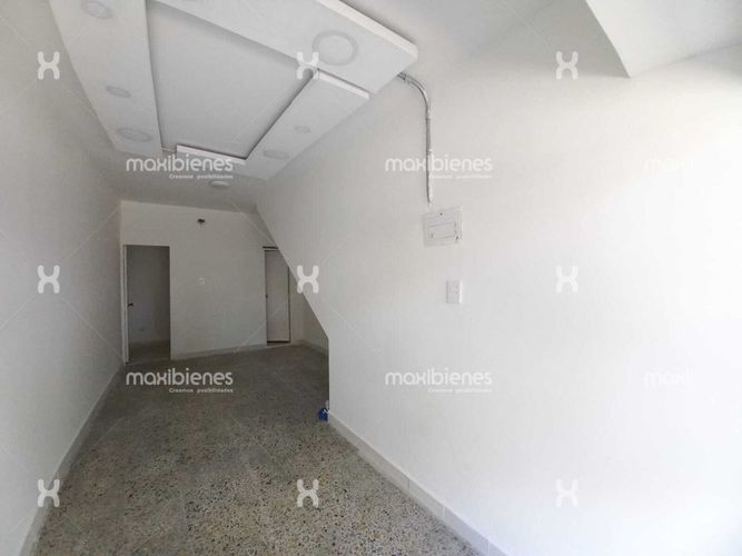 Local en arriendo en Fundadores, Apartado, 45 m² · foto 2 de 7