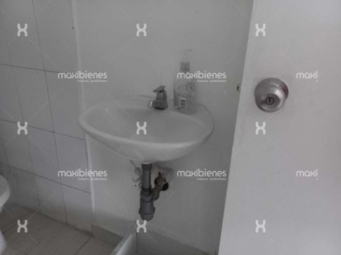 Local en arriendo en Fundadores, Apartado, 45 m² · foto 7 de 7