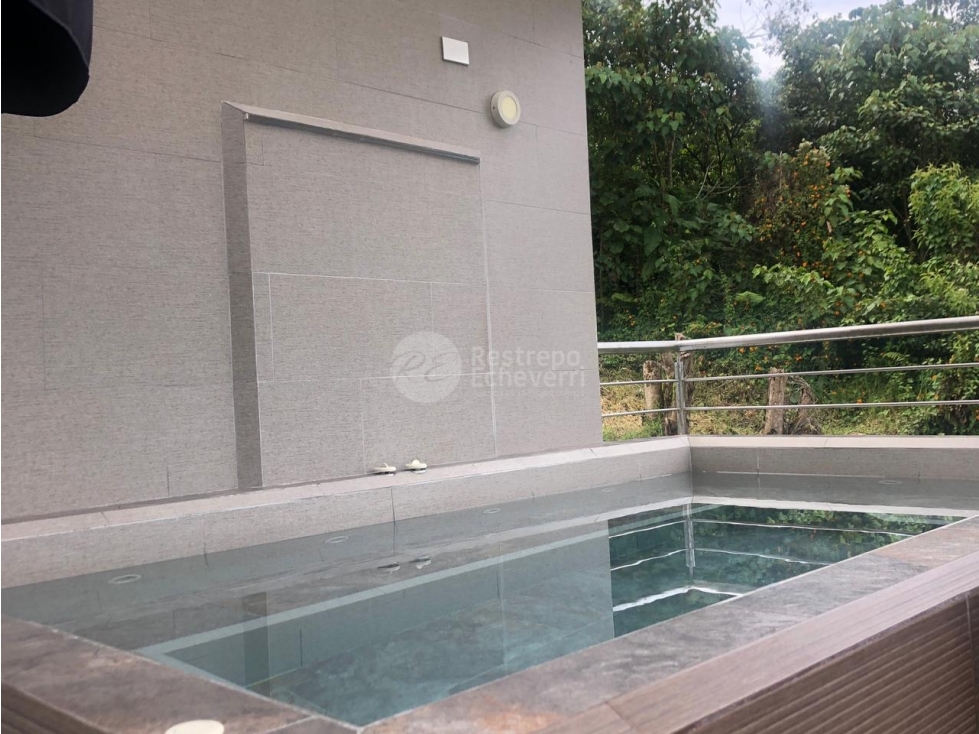 Casa en venta en Sector Tejares, Manizales · foto 2 de 24