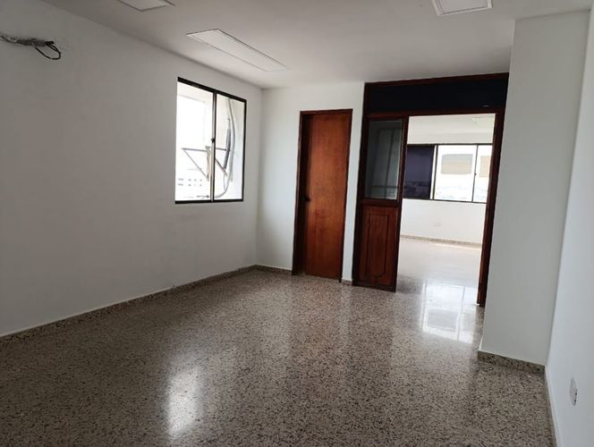 Oficina en venta en Centro, Montería, 600 m² · foto 6 de 12