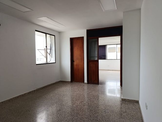 Oficina en venta en Centro, Montería, 600 m² · foto 8 de 12