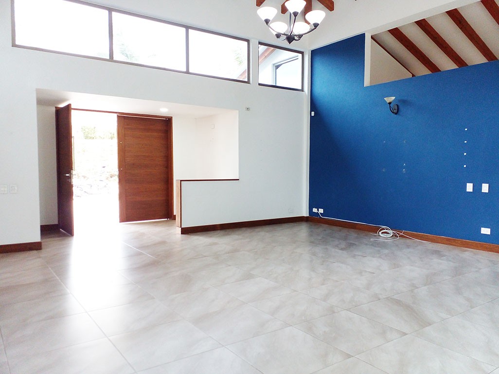 Casa en arriendo en El Retiro · foto 4 de 20