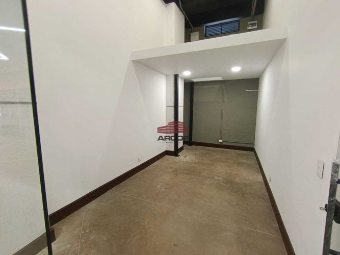 Local en arriendo en Hsd. San Antonio De Carrizal, Girón, 48 m² · foto 7 de 8