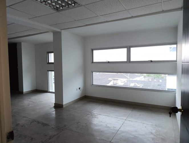 Oficina en arriendo en Centro, Montería, 238 m² · foto 4 de 12