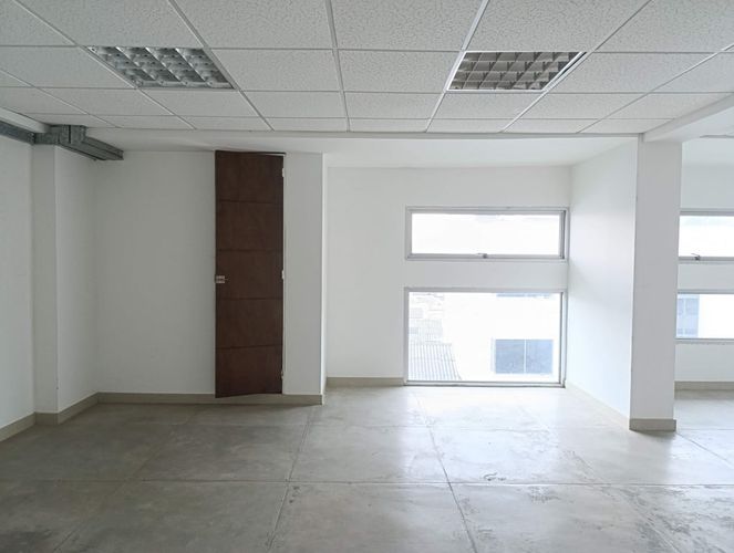 Oficina en arriendo en Centro, Montería, 238 m² · foto 5 de 12