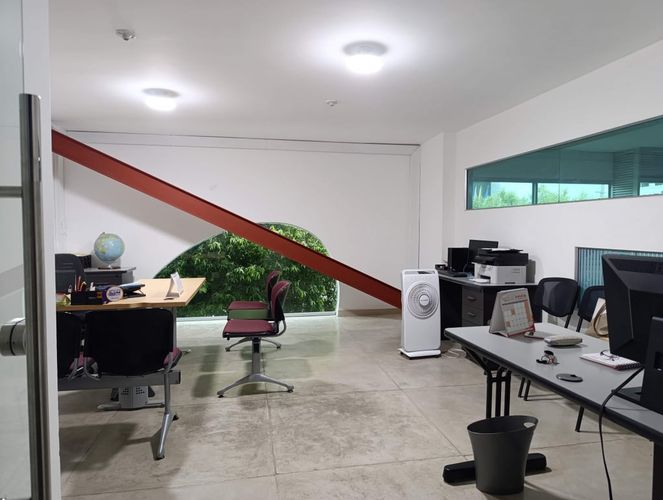 Oficina en arriendo en Centro, Montería, 209 m² · foto 5 de 12