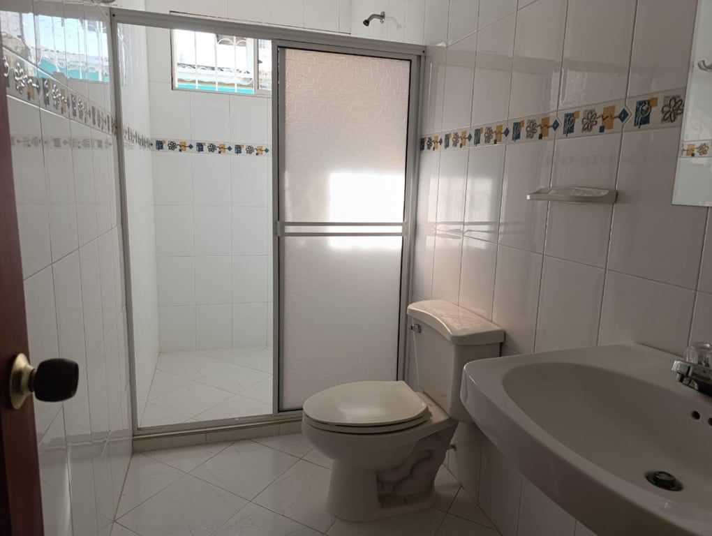 Casa en venta en Urb. Vallejo, Montería · foto 7 de 12