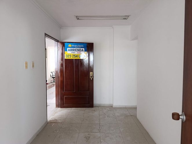 Oficina en arriendo en Centro, Montería, 47 m² · foto 5 de 12