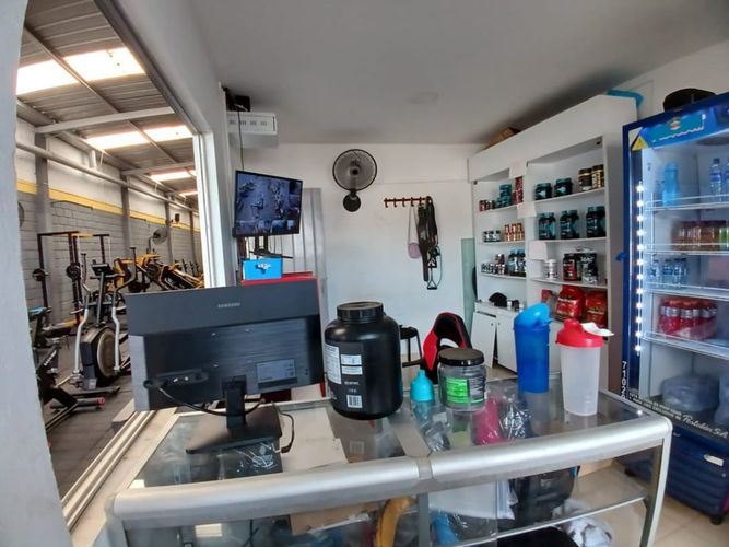 Bodega en venta en Urb. Rosendo Garces, Montería, 279 m² · foto 4 de 12