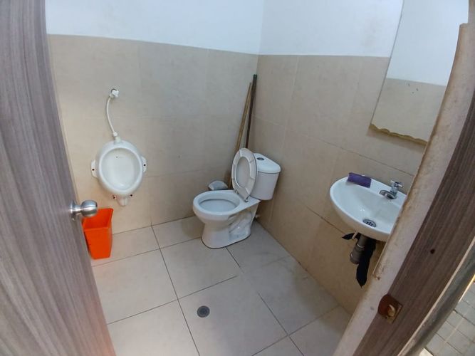 Bodega en venta en Urb. Rosendo Garces, Montería, 279 m² · foto 5 de 12