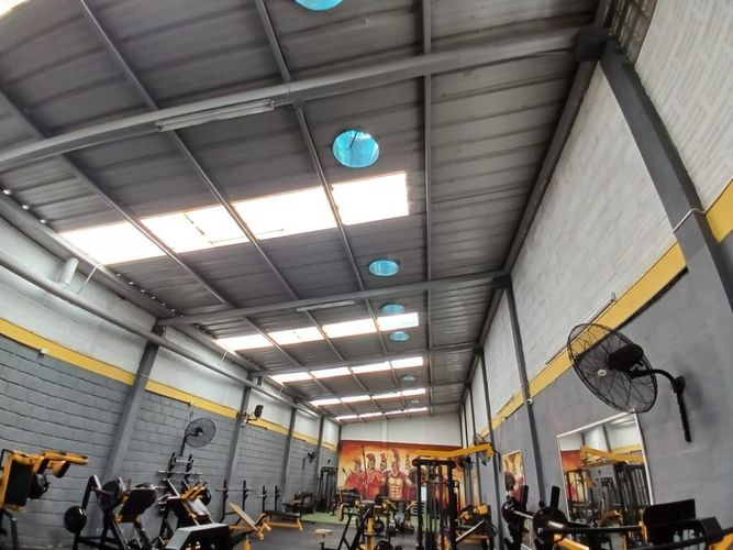 Bodega en venta en Urb. Rosendo Garces, Montería, 279 m² · foto 7 de 12