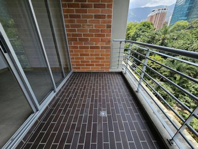 Apartamento de 2 alcobas en arriendo en Patio Bonito, Medellín, 73 m² · foto 10 de 24