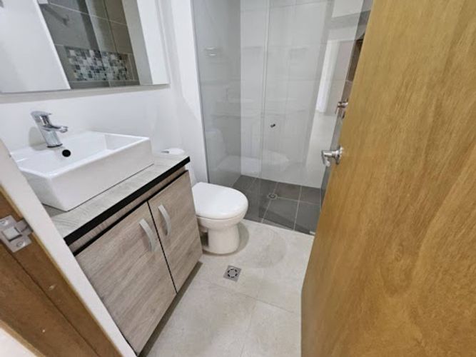 Apartamento de 2 alcobas en arriendo en Patio Bonito, Medellín, 73 m² · foto 17 de 24