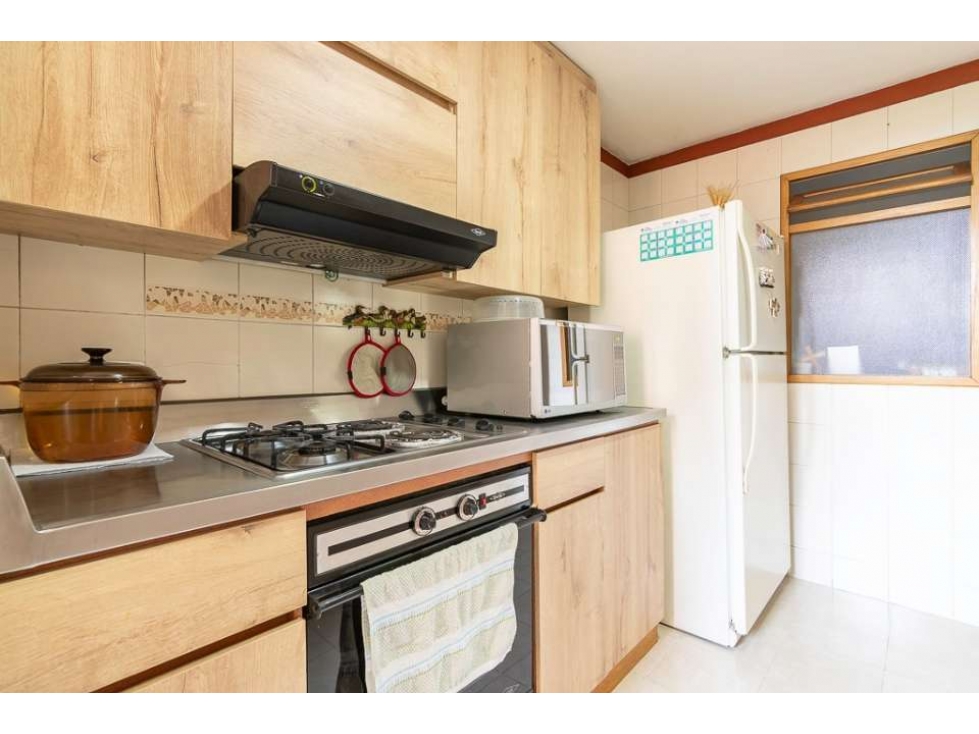 Apartamento en venta en El Poblado, Medellín · foto 6 de 10