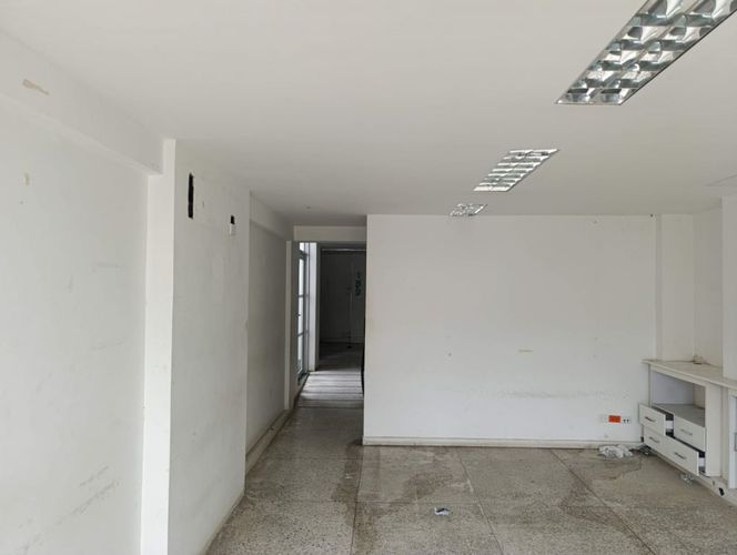 Local en venta en Centro, Montería, 199 m² · foto 3 de 12