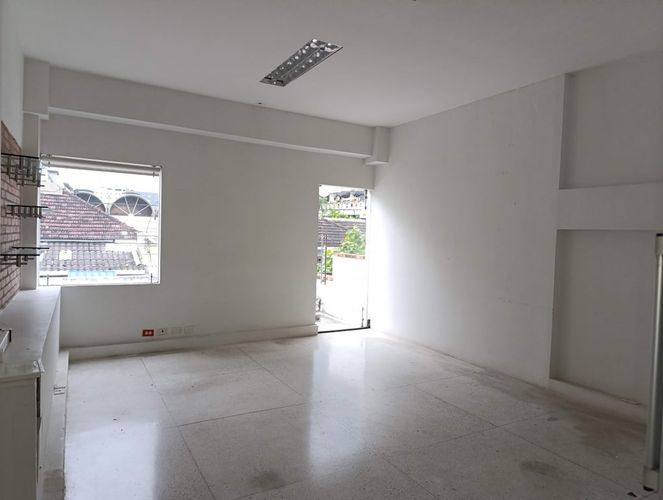 Local en venta en Centro, Montería, 199 m² · foto 8 de 12