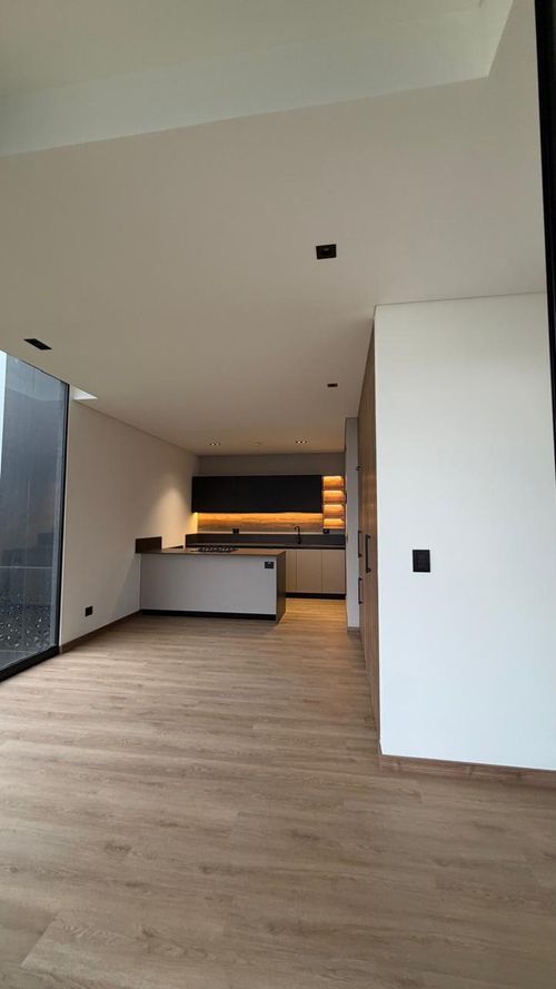 Apartamento de 2 alcobas en venta en Ciudad Jardin, Cali, 85 m² · foto 2 de 21