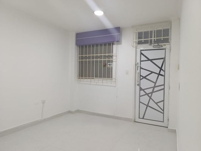 Oficina en venta en Centro, Montería, 46 m² · foto 4 de 12